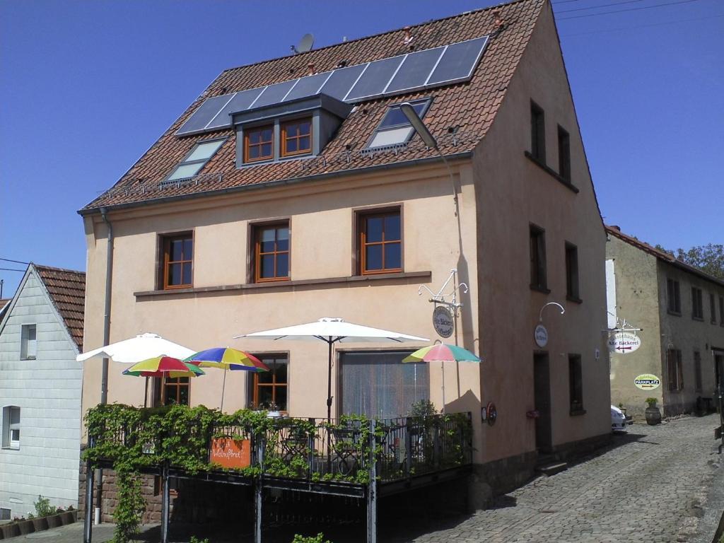 Gastehaus 'Alte Backerei' Kaffeehaus Hotel Grossbundenbach Luaran gambar